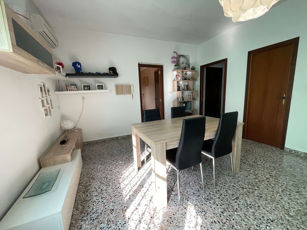 Chalet Ontinyent - Garrofer de L´Hora