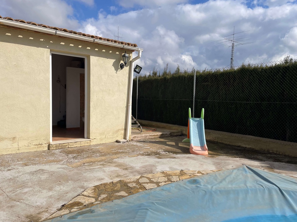 Chalet Ontinyent - Garrofer de L´Hora