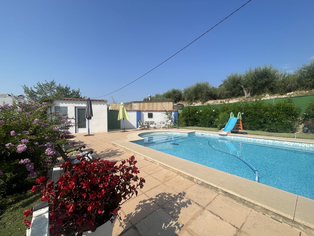 Chalet Ontinyent - zona Farola