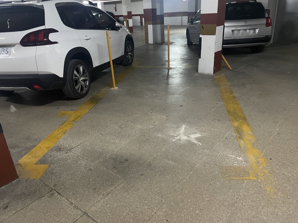 Plaza de Garaje - San José