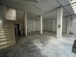 Bajo comercial Ontinyent - San José