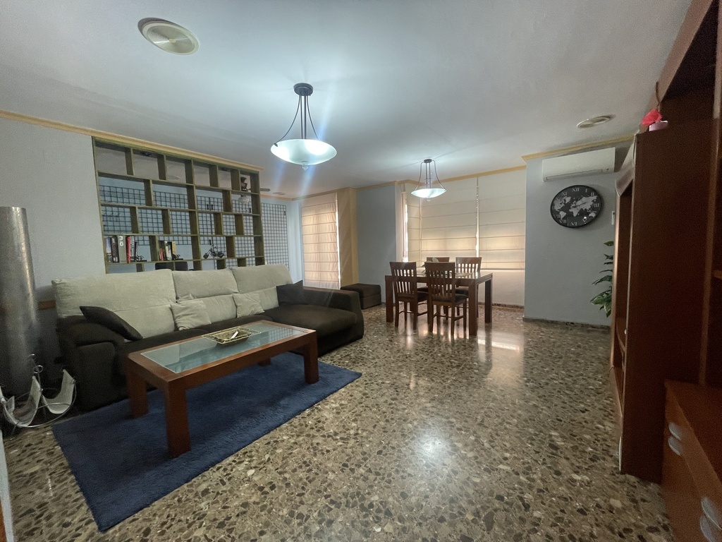 Piso Ontinyent- Llombo/Almaig