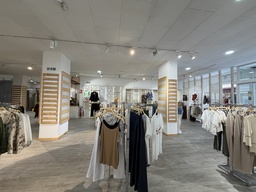 Bajo Comercial - San José