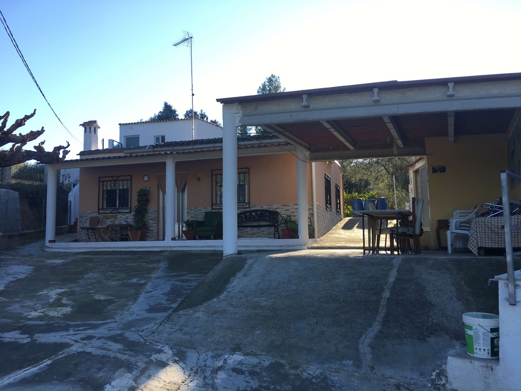 [AL/000127] Chalet Ontinyent-Frares (Piscina)