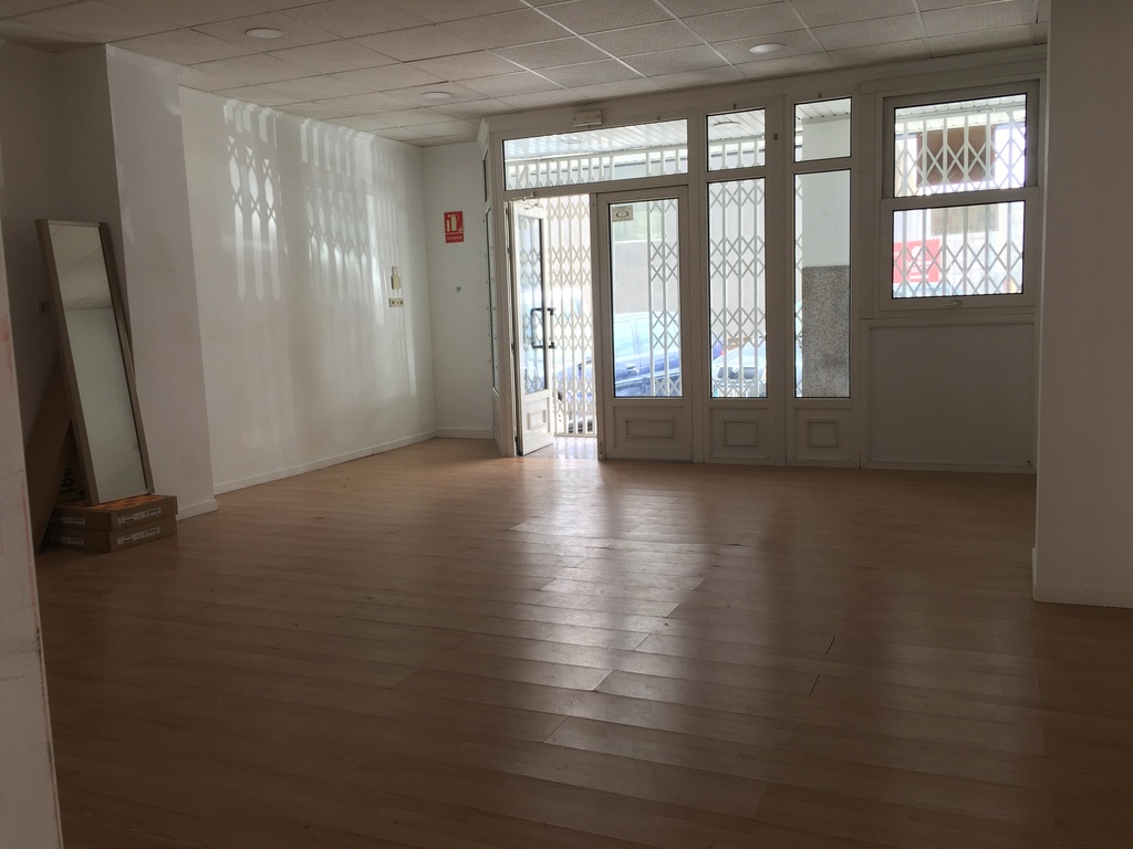 [AL/000003] Bajo Comercial Ontinyent- San José