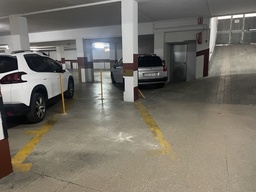 Plaza de Garaje - San José